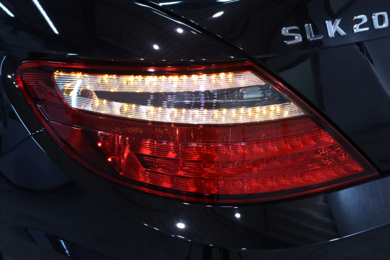 メルセデスベンツ SLKクラス SLK200 BL-EF AMGｽﾎﾟｰﾂ&ﾚｰﾀﾞｰｾｰﾌﾃｨPKG　ｷｰﾚｽｺﾞｰ 黒本革 ｴｱｽｶｰﾌ ﾊﾞﾘｵR HDDﾅﾋﾞTV&ｷｬﾝｾﾗｰ BT音楽 PTS DSRC ｷｾﾉﾝﾗｲﾄ AMGｴｱﾛ&18AW 7AT　2年保証