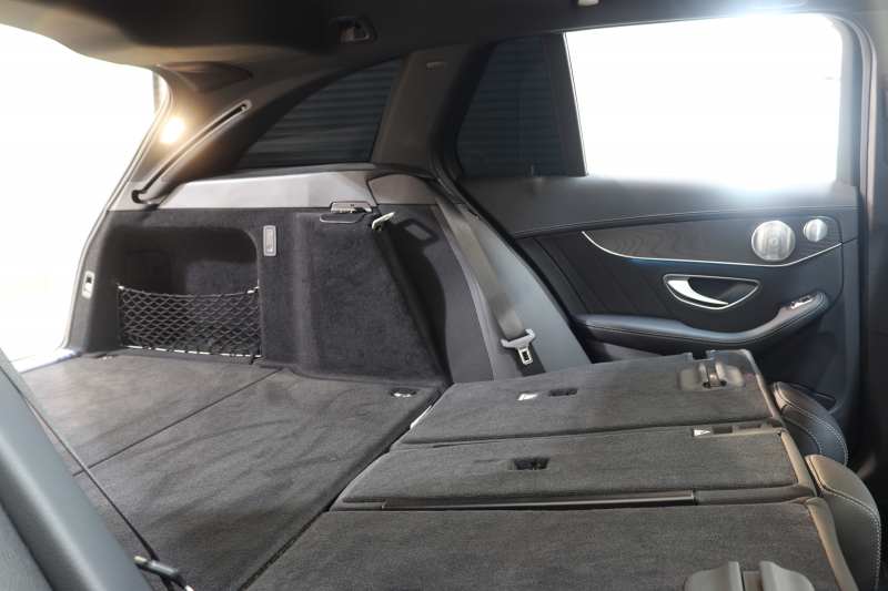 AMG Cクラス C43ｽﾃｰｼｮﾝﾜｺﾞﾝ 4MATIC ﾚｰﾀﾞｰｾｰﾌﾃｨPKG　中期 ｷｰﾚｽｺﾞｰ 黒本革 ﾊﾟﾉﾗﾏSR ﾍｯﾄﾞｱｯﾌﾟD HDDﾅﾋﾞTV BT音楽 ﾌﾞﾙﾒｽﾀｰ ﾊﾞｯｸｶﾒﾗ PTS LEDﾗｲﾄ 自動Rｹﾞｰﾄ ﾌｯﾄﾄﾗﾝｸOP AMG専用装備&ﾁｭｰﾆﾝｸﾞ 9AT　2年保証