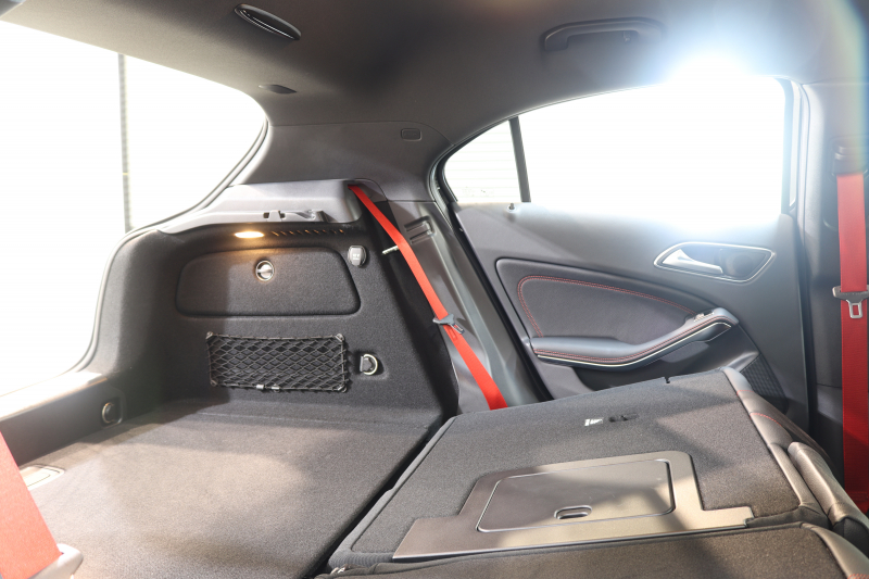 AMG Aクラス A45 4MATIC ﾚｰﾀﾞｰｾｰﾌﾃｨPKG　後期 ｷｰﾚｽｺﾞｰ 黒本革 HDDﾅﾋﾞTV ｽﾏﾎ連携 ﾊﾞｯｸｶﾒﾗ PTS LEDﾗｲﾄ AMG専用装備&ﾁｭｰﾆﾝｸﾞ ﾀﾞｲﾅﾐｯｸS BBS18AW 7AT　2年保証