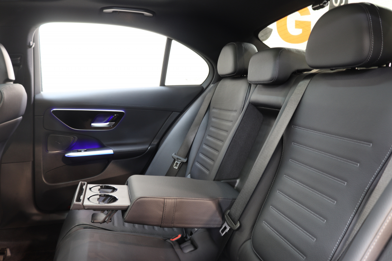 メルセデスベンツ Cクラス C220d AVG AMGﾗｲﾝ ﾚｻﾞｰｴｸｽｸﾙｰｼﾌﾞﾍﾞｰｼｯｸ&ﾚｰﾀﾞｰｾｰﾌﾃｨPKG　ISG搭載 ｷｰﾚｽｺﾞｰ 黒本革 ﾊﾟﾉﾗﾏSR ﾍｯﾄﾞｱｯﾌﾟD MBUXﾅﾋﾞTV&ARﾅﾋﾞ ｽﾏﾎ連携 360ｶﾒﾗ PTS LEDﾗｲﾄ 自動ﾄﾗﾝｸ AMGｴｱﾛ&18AW Rｱｸｽﾙｽﾃｱﾘﾝｸﾞ 9AT　2年保証