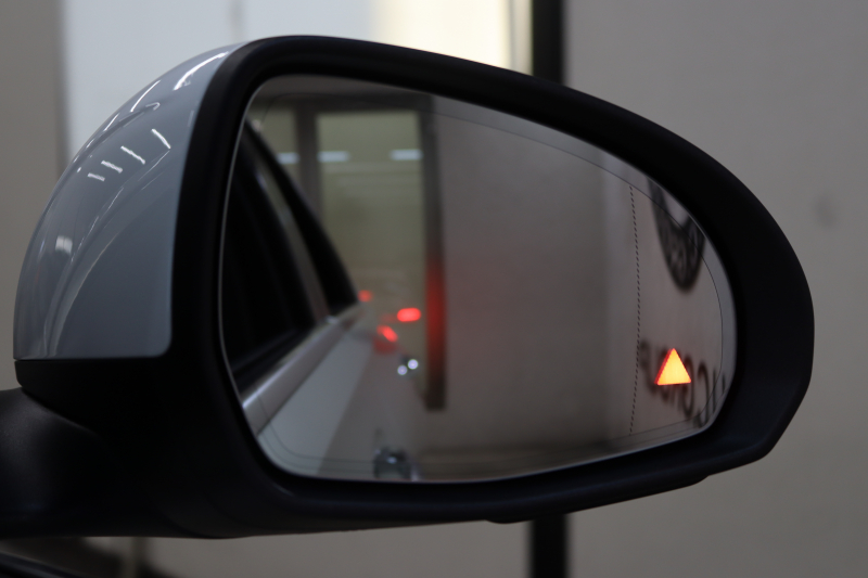 メルセデスベンツ Cクラス C220d AVG AMGﾗｲﾝ ﾚｻﾞｰｴｸｽｸﾙｰｼﾌﾞﾍﾞｰｼｯｸ&ﾚｰﾀﾞｰｾｰﾌﾃｨPKG　ISG搭載 ｷｰﾚｽｺﾞｰ 黒本革 ﾊﾟﾉﾗﾏSR ﾍｯﾄﾞｱｯﾌﾟD MBUXﾅﾋﾞTV&ARﾅﾋﾞ ｽﾏﾎ連携 360ｶﾒﾗ PTS LEDﾗｲﾄ 自動ﾄﾗﾝｸ AMGｴｱﾛ&18AW Rｱｸｽﾙｽﾃｱﾘﾝｸﾞ 9AT　2年保証