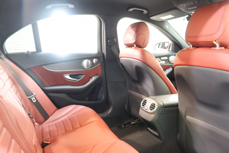 メルセデスベンツ Cクラス C250ｽﾎﾟｰﾂ ﾚｻﾞｰｴｸｽｸﾙｰｼﾌﾞ&ﾚｰﾀﾞｰｾｰﾌﾃｨPKG　ｷｰﾚｽｺﾞｰ 赤本革 ﾍｯﾄﾞｱｯﾌﾟD HDDﾅﾋﾞTV BT音楽 ﾌﾞﾙﾒｽﾀｰ ﾊﾞｯｸｶﾒﾗ PTS LEDﾗｲﾄ 自動ﾄﾗﾝｸ ﾊﾝｽﾞﾌﾘｰA AMGｴｱﾛ&19AW ｴｱｻｽ 7AT　2年保証