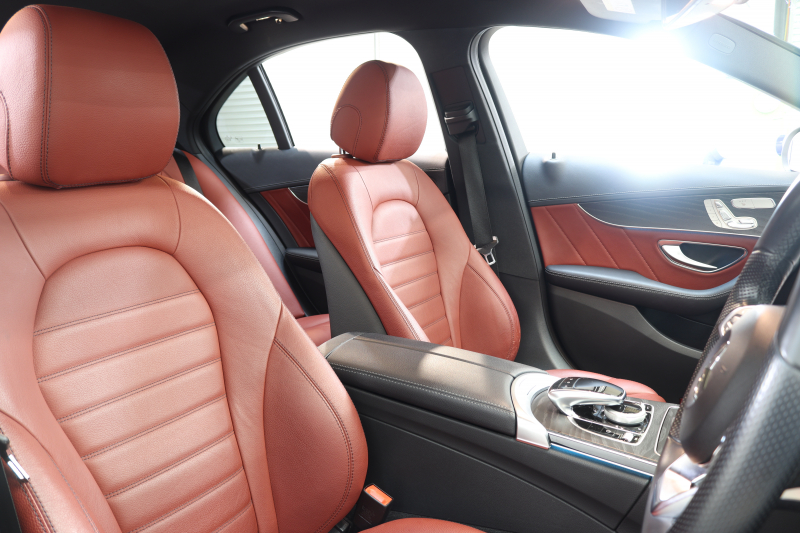 メルセデスベンツ Cクラス C250ｽﾎﾟｰﾂ ﾚｻﾞｰｴｸｽｸﾙｰｼﾌﾞ&ﾚｰﾀﾞｰｾｰﾌﾃｨPKG　ｷｰﾚｽｺﾞｰ 赤本革 ﾍｯﾄﾞｱｯﾌﾟD HDDﾅﾋﾞTV BT音楽 ﾌﾞﾙﾒｽﾀｰ ﾊﾞｯｸｶﾒﾗ PTS LEDﾗｲﾄ 自動ﾄﾗﾝｸ ﾊﾝｽﾞﾌﾘｰA AMGｴｱﾛ&19AW ｴｱｻｽ 7AT　2年保証
