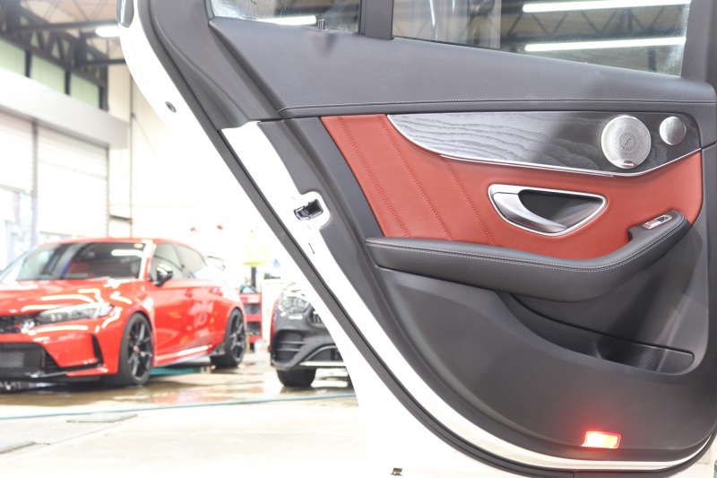 メルセデスベンツ Cクラス C250ｽﾎﾟｰﾂ ﾚｻﾞｰｴｸｽｸﾙｰｼﾌﾞ&ﾚｰﾀﾞｰｾｰﾌﾃｨPKG　ｷｰﾚｽｺﾞｰ 赤本革 ﾍｯﾄﾞｱｯﾌﾟD HDDﾅﾋﾞTV BT音楽 ﾌﾞﾙﾒｽﾀｰ ﾊﾞｯｸｶﾒﾗ PTS LEDﾗｲﾄ 自動ﾄﾗﾝｸ ﾊﾝｽﾞﾌﾘｰA AMGｴｱﾛ&19AW ｴｱｻｽ 7AT　2年保証