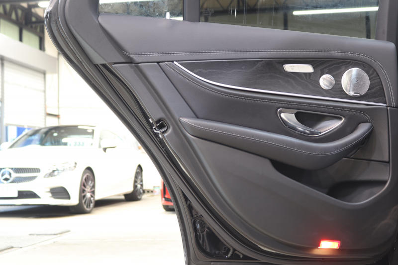 メルセデスベンツ Eクラス E250ｽﾃｰｼｮﾝﾜｺﾞﾝ AVG ｽﾎﾟｰﾂ 本革仕様 ﾚｰﾀﾞｰｾｰﾌﾃｨPKG　ｷｰﾚｽｺﾞｰ 黒本革 ﾍｯﾄﾞｱｯﾌﾟD HDDﾅﾋﾞTV ｽﾏﾎ連携 ﾌﾞﾙﾒｽﾀｰ 360ｶﾒﾗ PTS LEDﾗｲﾄ 自動Rｹﾞｰﾄ ﾊﾝｽﾞﾌﾘｰA AMGｴｱﾛ&19AW ﾀﾞｲﾅﾐｯｸS 9AT　2年保証