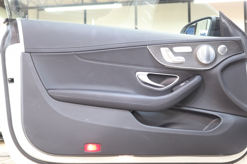 AMG Cクラス C43 4MATIC ｸｰﾍﾟ ﾚｰﾀﾞｰｾｰﾌﾃｨPKG　後期 ｷｰﾚｽｺﾞｰ 黒本革 ﾍｯﾄﾞｱｯﾌﾟD HDDﾅﾋﾞTV ｽﾏﾎ連携 ﾌﾞﾙﾒｽﾀｰ ﾊﾞｯｸｶﾒﾗ PTS LEDﾗｲﾄ 自動ﾄﾗﾝｸ ﾊﾝｽﾞﾌﾘｰA AMG専用装備&ﾁｭｰﾆﾝｸﾞﾀﾞｲﾅﾐｯｸS 9AT　2年保証