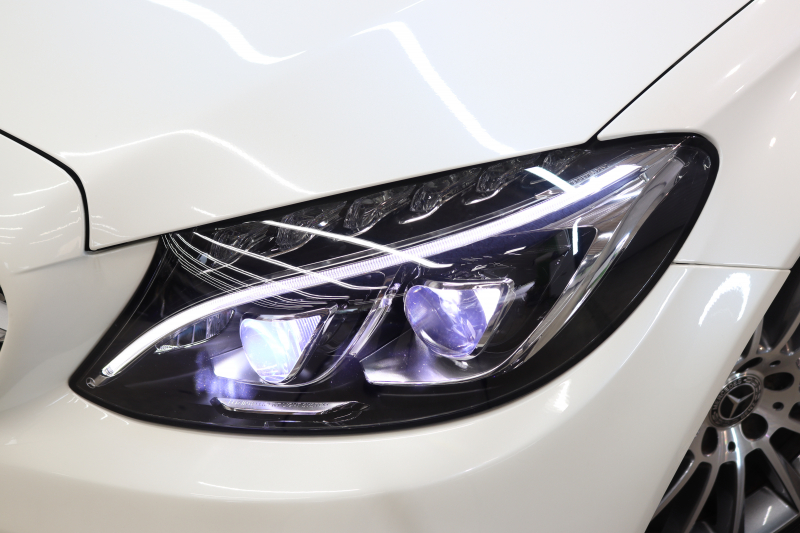 メルセデスベンツ Cクラス C180ｶﾌﾞﾘｵﾚ ｽﾎﾟｰﾂ ﾚｻﾞｰｴｸｽｸﾙｰｼﾌﾞ&ﾚｰﾀﾞｰｾｰﾌﾃｨPKG　ｷｰﾚｽｺﾞｰ 黒本革 ｴｱｽｶｰﾌ ﾍｯﾄﾞｱｯﾌﾟD HDDﾅﾋﾞTV BT音楽 ﾊﾞｯｸｶﾒﾗ PTS LEDﾗｲﾄ AMGｴｱﾛ&19AW ﾀﾞｲﾅﾐｯｸS 黒幌 9AT　2年保証