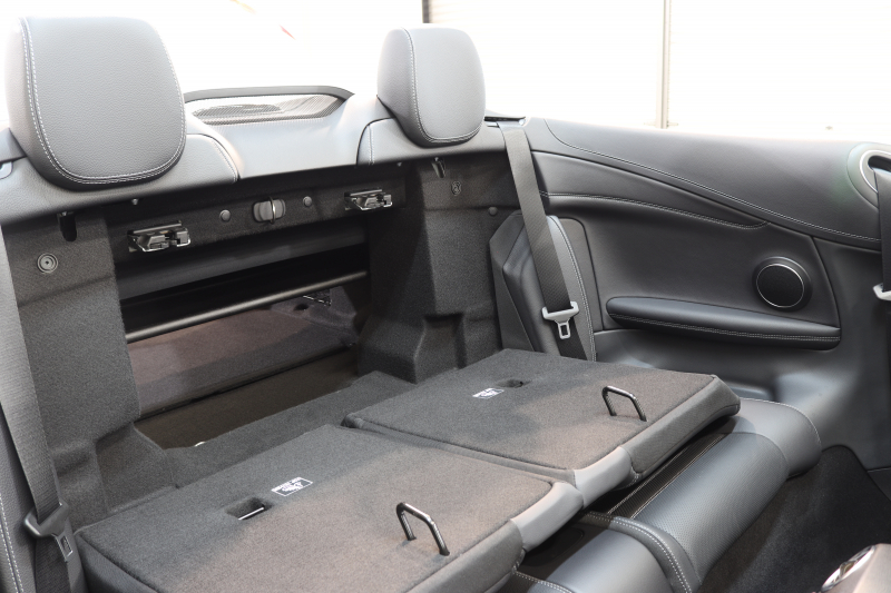 メルセデスベンツ Cクラス C180ｶﾌﾞﾘｵﾚ ｽﾎﾟｰﾂ ﾚｻﾞｰｴｸｽｸﾙｰｼﾌﾞ&ﾚｰﾀﾞｰｾｰﾌﾃｨPKG　ｷｰﾚｽｺﾞｰ 黒本革 ｴｱｽｶｰﾌ ﾍｯﾄﾞｱｯﾌﾟD HDDﾅﾋﾞTV BT音楽 ﾊﾞｯｸｶﾒﾗ PTS LEDﾗｲﾄ AMGｴｱﾛ&19AW ﾀﾞｲﾅﾐｯｸS 黒幌 9AT　2年保証