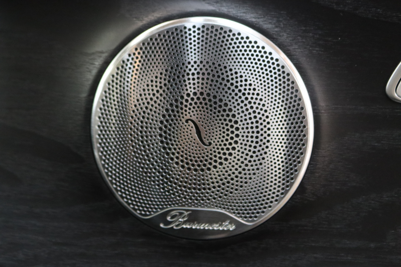 メルセデスベンツ Eクラス E220d AVG ｽﾎﾟｰﾂ ﾚｻﾞｰ&ﾚｰﾀﾞｰｾｰﾌﾃｨPKG　ｷｰﾚｽｺﾞｰ 黒本革 HDDﾅﾋﾞTV ｽﾏﾎ連携 ﾌﾞﾙﾒｽﾀｰ 360ｶﾒﾗ PTS LEDﾗｲﾄ 自動ﾄﾗﾝｸ AMGｴｱﾛ&19AW ﾀﾞｲﾅﾐｯｸS 9AT　2年保証