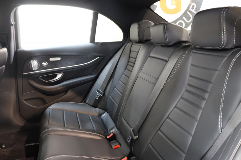 メルセデスベンツ Eクラス E220d AVG ｽﾎﾟｰﾂ ﾚｻﾞｰ&ﾚｰﾀﾞｰｾｰﾌﾃｨPKG　ｷｰﾚｽｺﾞｰ 黒本革 HDDﾅﾋﾞTV ｽﾏﾎ連携 ﾌﾞﾙﾒｽﾀｰ 360ｶﾒﾗ PTS LEDﾗｲﾄ 自動ﾄﾗﾝｸ AMGｴｱﾛ&19AW ﾀﾞｲﾅﾐｯｸS 9AT　2年保証