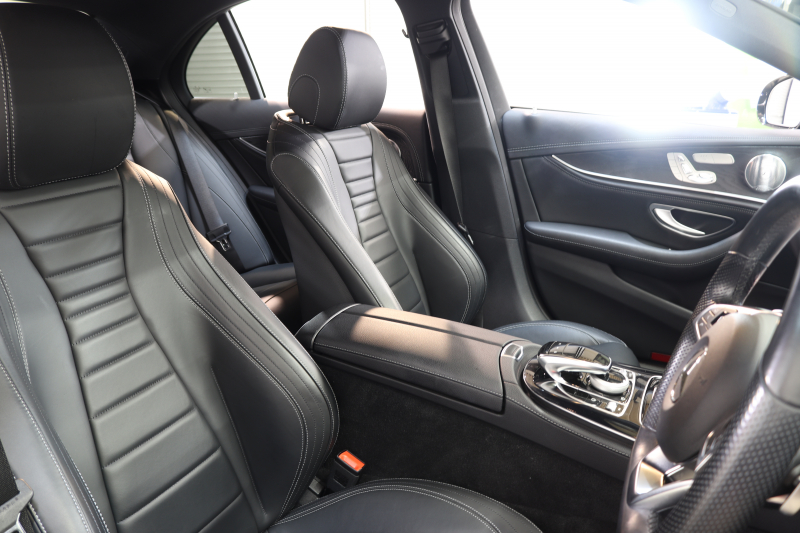 メルセデスベンツ Eクラス E220d AVG ｽﾎﾟｰﾂ ﾚｻﾞｰ&ﾚｰﾀﾞｰｾｰﾌﾃｨPKG　ｷｰﾚｽｺﾞｰ 黒本革 HDDﾅﾋﾞTV ｽﾏﾎ連携 ﾌﾞﾙﾒｽﾀｰ 360ｶﾒﾗ PTS LEDﾗｲﾄ 自動ﾄﾗﾝｸ AMGｴｱﾛ&19AW ﾀﾞｲﾅﾐｯｸS 9AT　2年保証