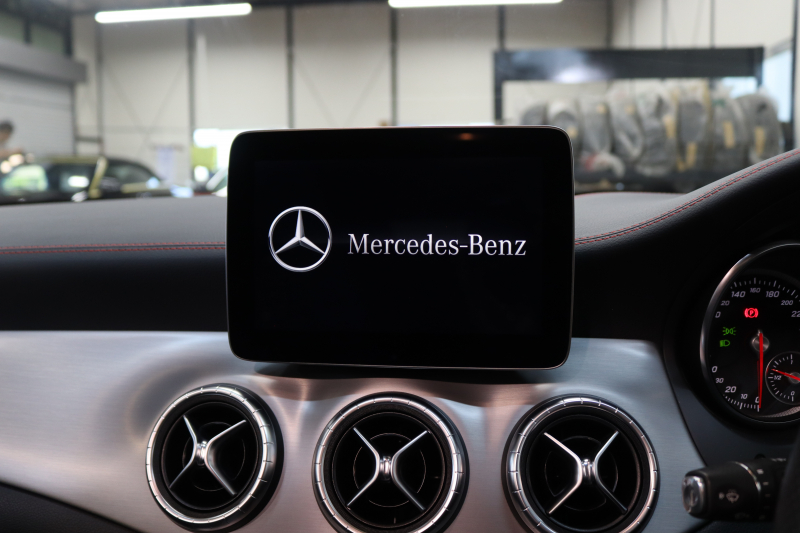 メルセデスベンツ CLAクラス CLA180ｼｭｰﾃｨﾝｸﾞﾌﾞﾚｰｸ ｽﾎﾟｰﾂ AMGﾚｻﾞｰｴｸｽｸﾙｰｼﾌﾞ&ﾚｰﾀﾞｰｾｰﾌﾃｨPKG　後期 ｷｰﾚｽｺﾞｰ 黒本革 ﾊﾟﾉﾗﾏSR HDDﾅﾋﾞTV ｽﾏﾎ連携 harman/kardon ﾊﾞｯｸｶﾒﾗ PTS LEDﾗｲﾄ 自動Rｹﾞｰﾄ ﾊﾝｽﾞﾌﾘｰA AMGｴｱﾛ&18AW　2年保証