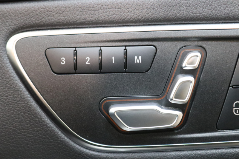 メルセデスベンツ CLAクラス CLA180ｼｭｰﾃｨﾝｸﾞﾌﾞﾚｰｸ ｽﾎﾟｰﾂ AMGﾚｻﾞｰｴｸｽｸﾙｰｼﾌﾞ&ﾚｰﾀﾞｰｾｰﾌﾃｨPKG　後期 ｷｰﾚｽｺﾞｰ 黒本革 ﾊﾟﾉﾗﾏSR HDDﾅﾋﾞTV ｽﾏﾎ連携 harman/kardon ﾊﾞｯｸｶﾒﾗ PTS LEDﾗｲﾄ 自動Rｹﾞｰﾄ ﾊﾝｽﾞﾌﾘｰA AMGｴｱﾛ&18AW　2年保証