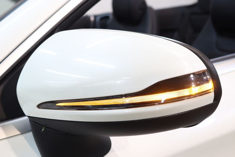 メルセデスベンツ Cクラス C180ｶﾌﾞﾘｵﾚ ｽﾎﾟｰﾂ ﾚｻﾞｰｴｸｽｸﾙｰｼﾌﾞ&ﾚｰﾀﾞｰｾｰﾌﾃｨPKG　ｷｰﾚｽｺﾞｰ 黒本革 ｴｱｽｶｰﾌ HDDﾅﾋﾞTV&ｷｬﾝｾﾗｰ BT音楽 ﾊﾞｯｸｶﾒﾗ PTS LEDﾗｲﾄ AMGｴｱﾛ&19AW 黒幌 9AT　2年保証