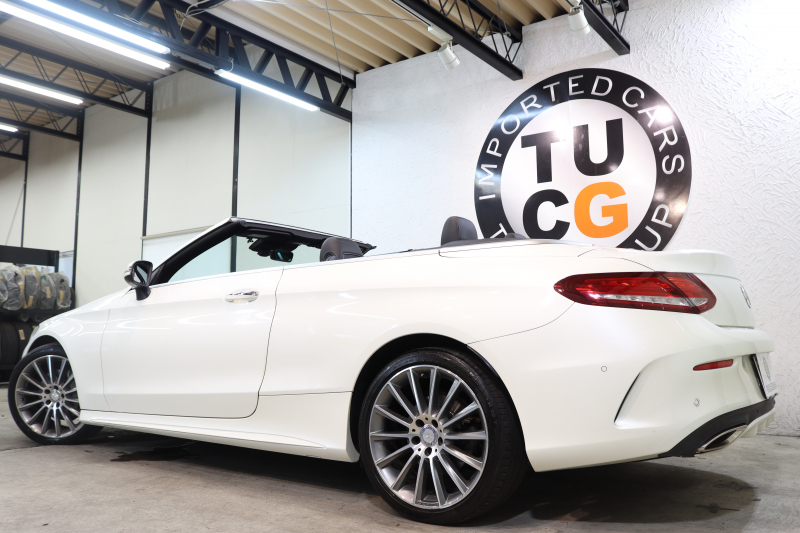 メルセデスベンツ Cクラス C180ｶﾌﾞﾘｵﾚ ｽﾎﾟｰﾂ ﾚｻﾞｰｴｸｽｸﾙｰｼﾌﾞ&ﾚｰﾀﾞｰｾｰﾌﾃｨPKG　ｷｰﾚｽｺﾞｰ 黒本革 ｴｱｽｶｰﾌ HDDﾅﾋﾞTV&ｷｬﾝｾﾗｰ BT音楽 ﾊﾞｯｸｶﾒﾗ PTS LEDﾗｲﾄ AMGｴｱﾛ&19AW 黒幌 9AT　2年保証