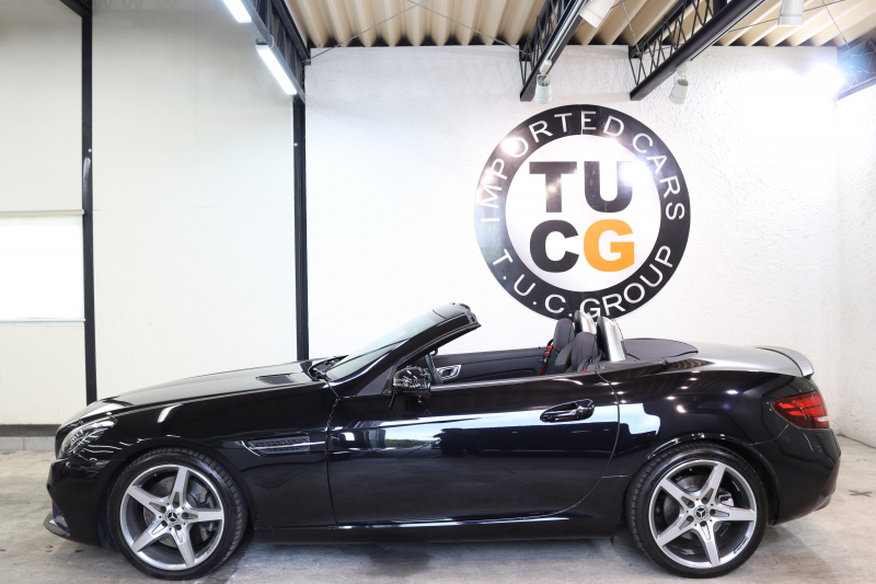 メルセデスベンツ SLCクラス SLC180ｽﾎﾟｰﾂ ﾚｰﾀﾞｰｾｰﾌﾃｨPKG　ｷｰﾚｽｺﾞｰ 黒本革 ﾊﾞﾘｵR HDDﾅﾋﾞTV&ｷｬﾝｾﾗｰ ｽﾏﾎ連携 ﾊﾞｯｸｶﾒﾗ PTS LEDﾗｲﾄ AMGｴｱﾛ&18AW ﾊﾟﾅﾒﾘｶｰﾅｸﾞﾘﾙ ｴｱｶﾞｲﾄﾞ 9AT　2年保証