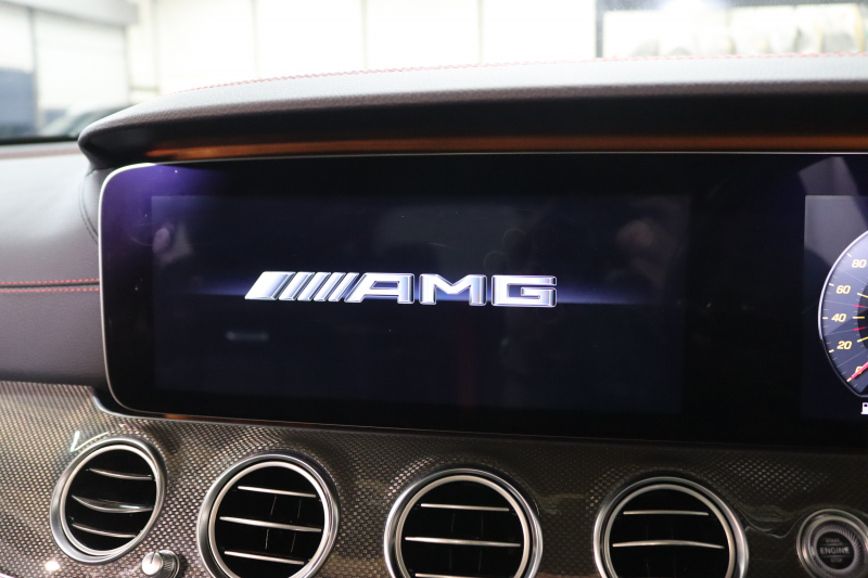 AMG Eクラス E53 4MATIC+ ｴｸｽｸﾙｰｼﾌﾞ&ﾚｰﾀﾞｰｾｰﾌﾃｨPKG　ISG搭載 中期 ｷｰﾚｽｺﾞｰ 黒本革 ﾍﾞﾝﾁﾚｰﾀｰ ﾊﾟﾉﾗﾏSR ﾍｯﾄﾞｱｯﾌﾟD HDDﾅﾋﾞTV ｽﾏﾎ連携 ﾌﾞﾙﾒｽﾀｰ 360ｶﾒﾗ PTS LEDﾗｲﾄ 自動ﾄﾗﾝｸ AMG専用装備&ﾁｭｰﾆﾝｸﾞﾀﾞｲﾅﾐｯｸS 9AT　2年保証