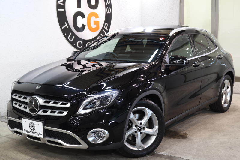 メルセデスベンツ GLA GLA220 4MATIC ﾌﾟﾚﾐｱﾑ&ﾚｰﾀﾞｰｾｰﾌﾃｨPKG　後期 ｷｰﾚｽｺﾞｰ 黒革 ﾊﾟﾉﾗﾏSR HDDﾅﾋﾞTV ｽﾏﾎ連携 harman/kardon ﾊﾞｯｸｶﾒﾗ PTS LEDﾗｲﾄ 自動Rｹﾞｰﾄ ﾊﾝｽﾞﾌﾘｰA 18AW ﾀﾞｲﾅﾐｯｸS　2年保証