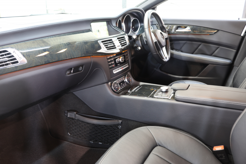 メルセデスベンツ CLS CLS350 AMGｽﾎﾟｰﾂ&ﾚｰﾀﾞｰｾｰﾌﾃｨPKG　ｷｰﾚｽｺﾞｰ 黒本革 ｼｰﾄﾋｰﾀｰ HDDﾅﾋﾞTV BT音楽 ﾊﾞｯｸｶﾒﾗ PTS LEDﾗｲﾄ 自動ﾄﾗﾝｸ AMGｴｱﾛ&19AW ｴｱｻｽ 7AT　2年保証