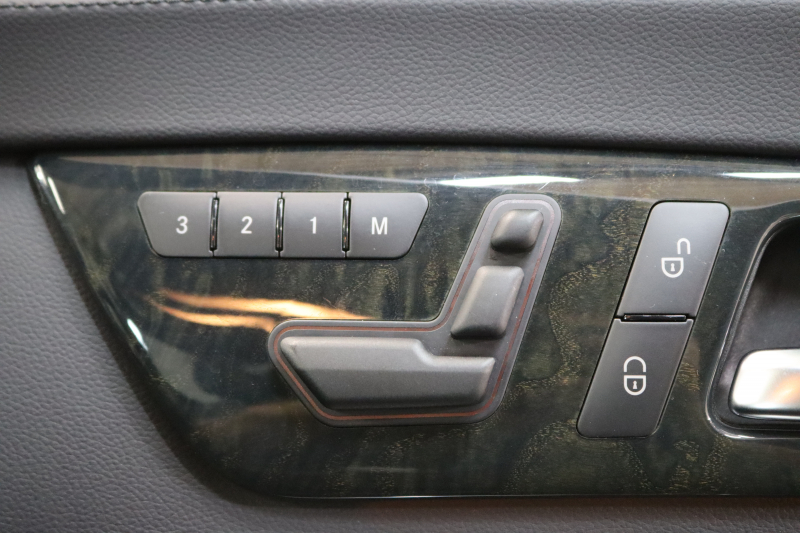 メルセデスベンツ CLS CLS350 AMGｽﾎﾟｰﾂ&ﾚｰﾀﾞｰｾｰﾌﾃｨPKG　ｷｰﾚｽｺﾞｰ 黒本革 ｼｰﾄﾋｰﾀｰ HDDﾅﾋﾞTV BT音楽 ﾊﾞｯｸｶﾒﾗ PTS LEDﾗｲﾄ 自動ﾄﾗﾝｸ AMGｴｱﾛ&19AW ｴｱｻｽ 7AT　2年保証