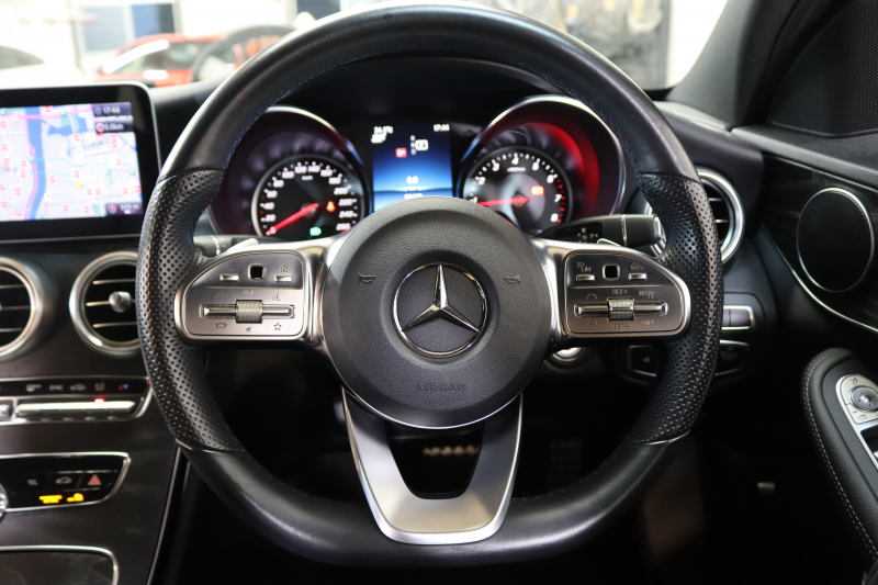 メルセデスベンツ Cクラス C200ｽﾃｰｼｮﾝﾜｺﾞﾝ AVG AMGﾗｲﾝ ﾚｰﾀﾞｰｾｰﾌﾃｨPKG　BSG搭載 後期 ｷｰﾚｽｺﾞｰ 黒革 HDDﾅﾋﾞTV ｽﾏﾎ連携 ﾊﾞｯｸｶﾒﾗ PTS LEDﾗｲﾄ 自動Rｹﾞｰﾄ AMGｴｱﾛ&18AW ｴｱｻｽ ﾀﾞｲﾅﾐｯｸS 9AT　2年保証