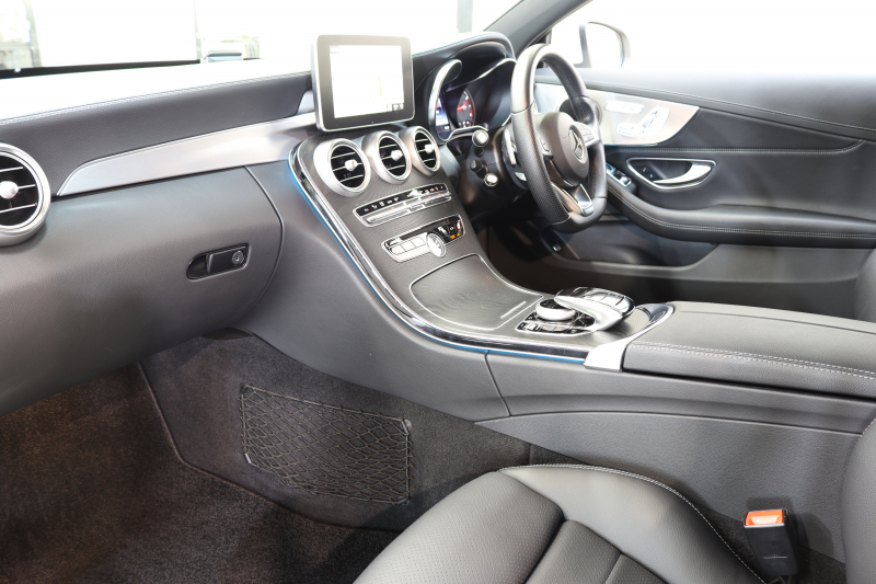 メルセデスベンツ Cクラス C180ｸｰﾍﾟ ｽﾎﾟｰﾂ ﾚｰﾀﾞｰｾｰﾌﾃｨPKG　ｷｰﾚｽｺﾞｰ 黒革 HDDﾅﾋﾞTV BT音楽 ﾊﾞｯｸｶﾒﾗ PTS LEDﾗｲﾄ AMGｴｱﾛ&18AW ﾀﾞｲﾅﾐｯｸS 9AT　2年保証