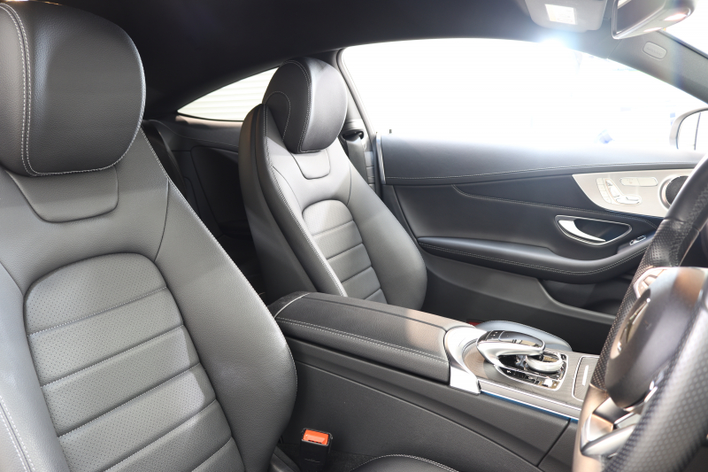 メルセデスベンツ Cクラス C180ｸｰﾍﾟ ｽﾎﾟｰﾂ ﾚｰﾀﾞｰｾｰﾌﾃｨPKG　ｷｰﾚｽｺﾞｰ 黒革 HDDﾅﾋﾞTV BT音楽 ﾊﾞｯｸｶﾒﾗ PTS LEDﾗｲﾄ AMGｴｱﾛ&18AW ﾀﾞｲﾅﾐｯｸS 9AT　2年保証