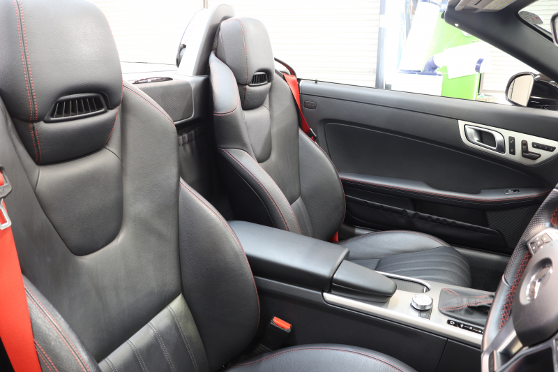 メルセデスベンツ SLKクラス SLK200 BL-EF AMGｽﾎﾟｰﾂ&ﾕｰﾃｨﾘﾃｨPKG　ｷｰﾚｽｺﾞｰ 黒本革 ｴｱｽｶｰﾌ ﾏｼﾞｯｸｽｶｲR HDDﾅﾋﾞTV BT音楽 ﾊﾞｯｸｶﾒﾗ PTS ｷｾﾉﾝ AMGｴｱﾛ&18AW ｸﾙｺﾝ ｴｱｶﾞｲﾄﾞ 7AT　2年保証