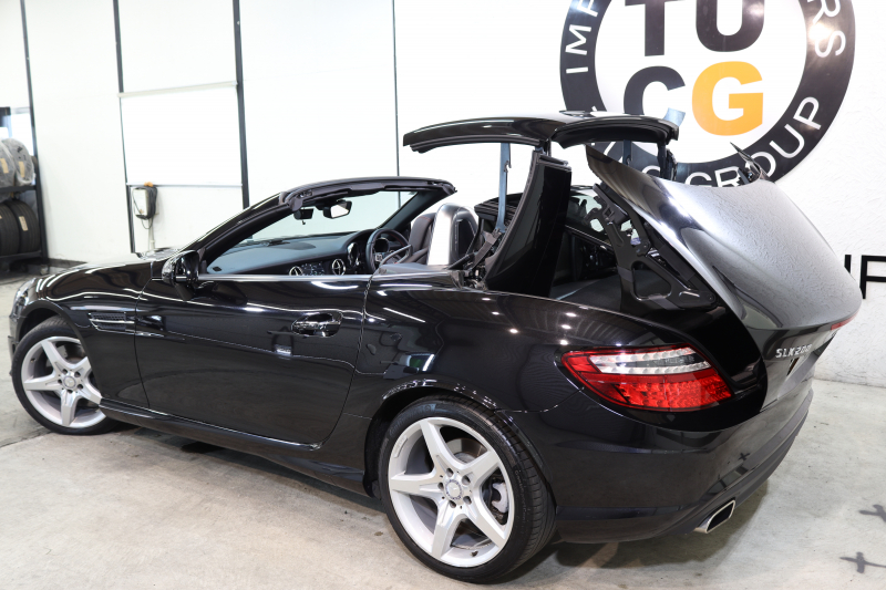 メルセデスベンツ SLKクラス SLK200 BL-EF AMGｽﾎﾟｰﾂ&ﾕｰﾃｨﾘﾃｨPKG　ｷｰﾚｽｺﾞｰ 黒本革 ｴｱｽｶｰﾌ ﾏｼﾞｯｸｽｶｲR HDDﾅﾋﾞTV BT音楽 ﾊﾞｯｸｶﾒﾗ PTS ｷｾﾉﾝ AMGｴｱﾛ&18AW ｸﾙｺﾝ ｴｱｶﾞｲﾄﾞ 7AT　2年保証