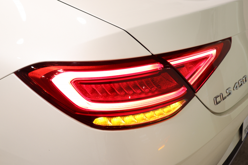 メルセデスベンツ CLS CLS450 4MATIC ｽﾎﾟｰﾂ ｴｸｽｸﾙｰｼﾌﾞ&ﾚｰﾀﾞｰｾｰﾌﾃｨPKG　ISG搭載 ｷｰﾚｽｺﾞｰ 黒本革 ﾍﾞﾝﾁﾚｰﾀｰ ｻﾝﾙｰﾌ ﾍｯﾄﾞｱｯﾌﾟD HDDﾅﾋﾞTV ｽﾏﾎ連携 ﾌﾞﾙﾒｽﾀｰ 360ｶﾒﾗ PTS LEDﾗｲﾄ 自動ﾄﾗﾝｸ ﾊﾝｽﾞﾌﾘｰA AMGｴｱﾛ&19AW ｴｱｻｽ 9AT　2年保証