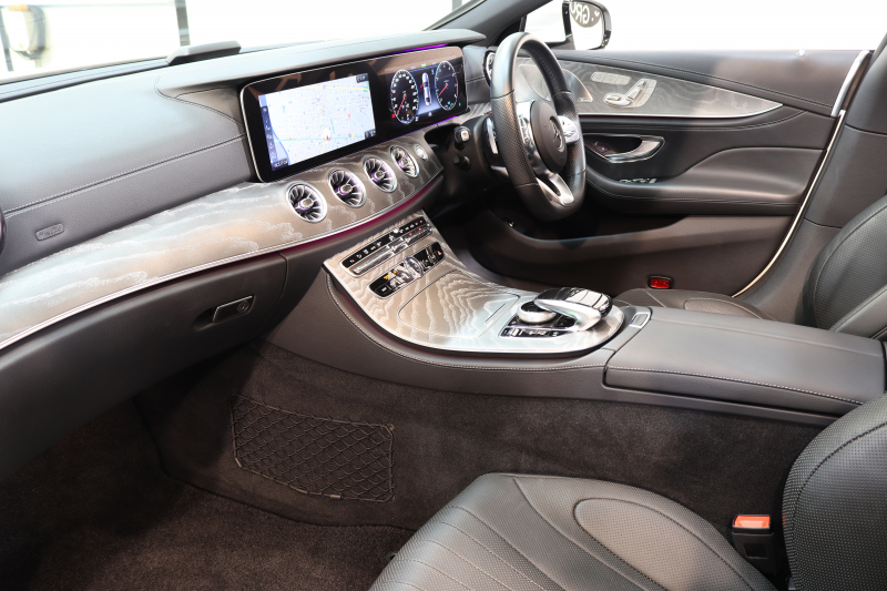 メルセデスベンツ CLS CLS450 4MATIC ｽﾎﾟｰﾂ ｴｸｽｸﾙｰｼﾌﾞ&ﾚｰﾀﾞｰｾｰﾌﾃｨPKG　ISG搭載 ｷｰﾚｽｺﾞｰ 黒本革 ﾍﾞﾝﾁﾚｰﾀｰ ｻﾝﾙｰﾌ ﾍｯﾄﾞｱｯﾌﾟD HDDﾅﾋﾞTV ｽﾏﾎ連携 ﾌﾞﾙﾒｽﾀｰ 360ｶﾒﾗ PTS LEDﾗｲﾄ 自動ﾄﾗﾝｸ ﾊﾝｽﾞﾌﾘｰA AMGｴｱﾛ&19AW ｴｱｻｽ 9AT　2年保証