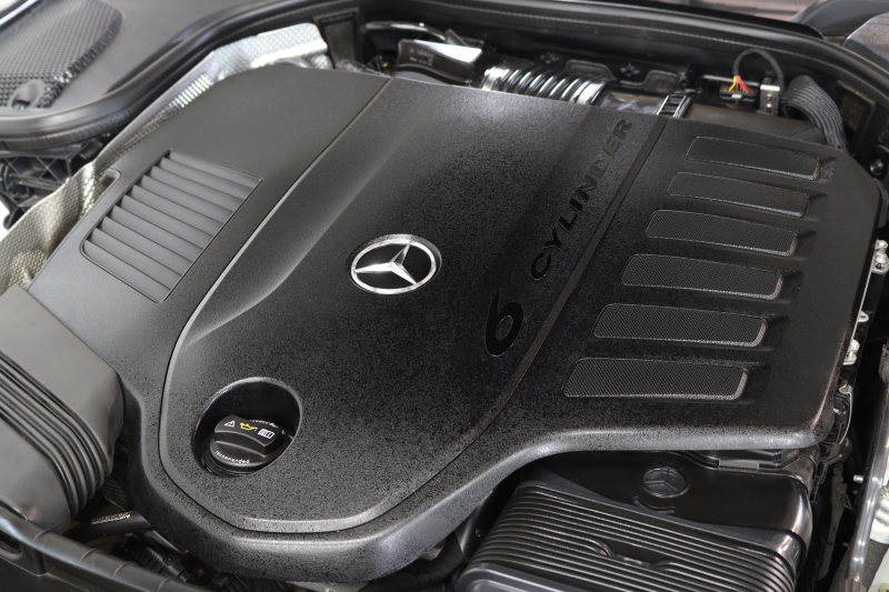 メルセデスベンツ CLS CLS450 4MATIC ｽﾎﾟｰﾂ ｴｸｽｸﾙｰｼﾌﾞ&ﾚｰﾀﾞｰｾｰﾌﾃｨPKG　ISG搭載 ｷｰﾚｽｺﾞｰ 黒本革 ﾍﾞﾝﾁﾚｰﾀｰ ｻﾝﾙｰﾌ ﾍｯﾄﾞｱｯﾌﾟD HDDﾅﾋﾞTV ｽﾏﾎ連携 ﾌﾞﾙﾒｽﾀｰ 360ｶﾒﾗ PTS LEDﾗｲﾄ 自動ﾄﾗﾝｸ ﾊﾝｽﾞﾌﾘｰA AMGｴｱﾛ&19AW ｴｱｻｽ 9AT　2年保証