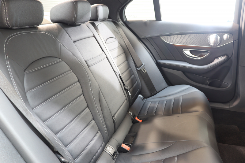 AMG Cクラス C43 4MATIC ｴｸｽｸﾙｰｼﾌﾞ&ﾚｰﾀﾞｰｾｰﾌﾃｨPKG　ｷｰﾚｽｺﾞｰ 黒本革 ﾍｯﾄﾞｱｯﾌﾟD HDDﾅﾋﾞTV BT音楽 ﾌﾞﾙﾒｽﾀｰ ﾊﾞｯｸｶﾒﾗ PTS LEDﾗｲﾄ 自動ﾄﾗﾝｸ ﾊﾝｽﾞﾌﾘｰA AMG専用装備&ﾁｭｰﾆﾝｸﾞﾀﾞｲﾅﾐｯｸS 9AT　2年保証