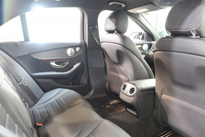 AMG Cクラス C43 4MATIC ｴｸｽｸﾙｰｼﾌﾞ&ﾚｰﾀﾞｰｾｰﾌﾃｨPKG　ｷｰﾚｽｺﾞｰ 黒本革 ﾍｯﾄﾞｱｯﾌﾟD HDDﾅﾋﾞTV BT音楽 ﾌﾞﾙﾒｽﾀｰ ﾊﾞｯｸｶﾒﾗ PTS LEDﾗｲﾄ 自動ﾄﾗﾝｸ ﾊﾝｽﾞﾌﾘｰA AMG専用装備&ﾁｭｰﾆﾝｸﾞﾀﾞｲﾅﾐｯｸS 9AT　2年保証