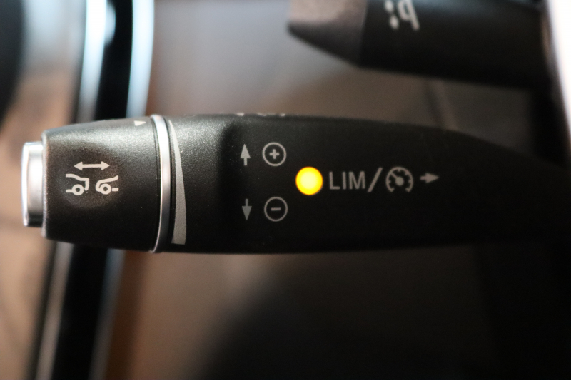 AMG Cクラス C43 4MATIC ｴｸｽｸﾙｰｼﾌﾞ&ﾚｰﾀﾞｰｾｰﾌﾃｨPKG　ｷｰﾚｽｺﾞｰ 黒本革 ﾍｯﾄﾞｱｯﾌﾟD HDDﾅﾋﾞTV BT音楽 ﾌﾞﾙﾒｽﾀｰ ﾊﾞｯｸｶﾒﾗ PTS LEDﾗｲﾄ 自動ﾄﾗﾝｸ ﾊﾝｽﾞﾌﾘｰA AMG専用装備&ﾁｭｰﾆﾝｸﾞﾀﾞｲﾅﾐｯｸS 9AT　2年保証