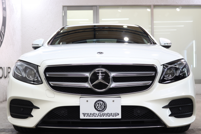 メルセデスベンツ Eクラス E220d AVG ｽﾎﾟｰﾂ ﾚｻﾞｰ&ﾚｰﾀﾞｰｾｰﾌﾃｨPKG　ｷｰﾚｽｺﾞｰ 黒本革 HDDﾅﾋﾞTV ｽﾏﾎ連携 ﾌﾞﾙﾒｽﾀｰ 360ｶﾒﾗ PTS LEDﾗｲﾄ 自動ﾄﾗﾝｸ AMGｴｱﾛ&19AW ﾀﾞｲﾅﾐｯｸS 9AT　2年保証