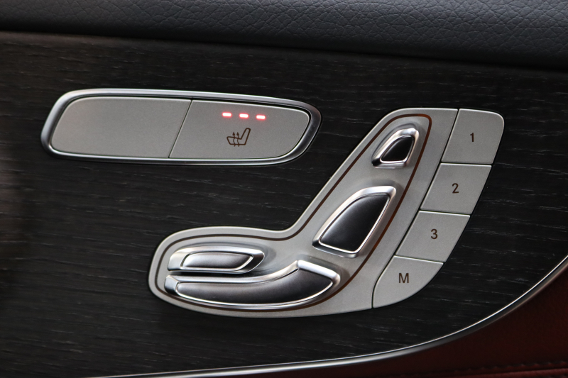 メルセデスベンツ Cクラス C180ｸｰﾍﾟ ｽﾎﾟｰﾂ ﾚｻﾞｰｴｸｽｸﾙｰｼﾌﾞ&ﾚｰﾀﾞｰｾｰﾌﾃｨPKG　後期 ｷｰﾚｽｺﾞｰ 赤本革 ﾊﾟﾉﾗﾏSR ﾍｯﾄﾞｱｯﾌﾟD HDDﾅﾋﾞTV ｽﾏﾎ連携 ﾊﾞｯｸｶﾒﾗ PTS LEDﾗｲﾄ AMGｴｱﾛ&19AW ﾀﾞｲﾅﾐｯｸS ｴｱｻｽ 9AT　2年保証