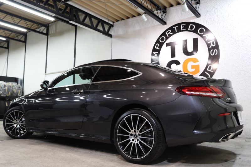 メルセデスベンツ Cクラス C180ｸｰﾍﾟ ｽﾎﾟｰﾂ ﾚｻﾞｰｴｸｽｸﾙｰｼﾌﾞ&ﾚｰﾀﾞｰｾｰﾌﾃｨPKG　後期 ｷｰﾚｽｺﾞｰ 赤本革 ﾊﾟﾉﾗﾏSR ﾍｯﾄﾞｱｯﾌﾟD HDDﾅﾋﾞTV ｽﾏﾎ連携 ﾊﾞｯｸｶﾒﾗ PTS LEDﾗｲﾄ AMGｴｱﾛ&19AW ﾀﾞｲﾅﾐｯｸS ｴｱｻｽ 9AT　2年保証