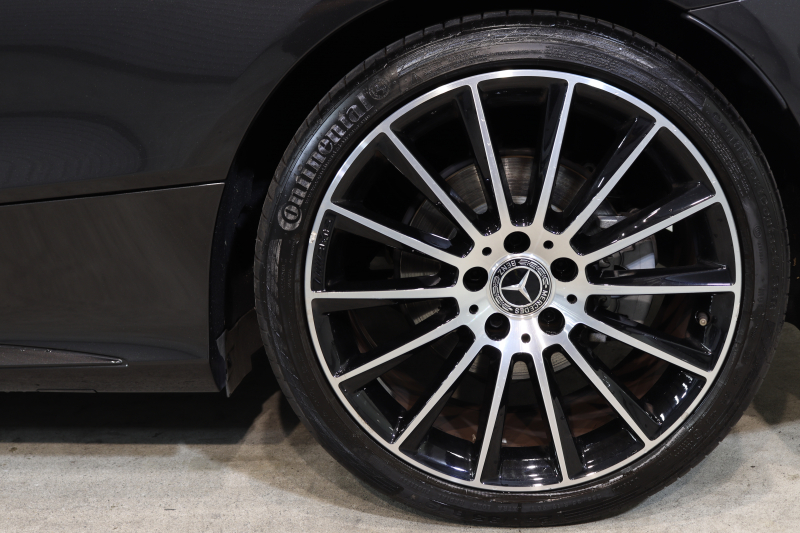 メルセデスベンツ Cクラス C180ｸｰﾍﾟ ｽﾎﾟｰﾂ ﾚｻﾞｰｴｸｽｸﾙｰｼﾌﾞ&ﾚｰﾀﾞｰｾｰﾌﾃｨPKG　後期 ｷｰﾚｽｺﾞｰ 赤本革 ﾊﾟﾉﾗﾏSR ﾍｯﾄﾞｱｯﾌﾟD HDDﾅﾋﾞTV ｽﾏﾎ連携 ﾊﾞｯｸｶﾒﾗ PTS LEDﾗｲﾄ AMGｴｱﾛ&19AW ﾀﾞｲﾅﾐｯｸS ｴｱｻｽ 9AT　2年保証