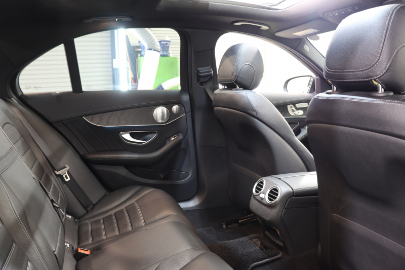 メルセデスベンツ Cクラス C250 ｽﾎﾟｰﾂ ﾚｻﾞｰｴｸｽｸﾙｰｼﾌﾞ&ﾚｰﾀﾞｰｾｰﾌﾃｨPKG　ｷｰﾚｽｺﾞｰ 黒本革 ﾊﾟﾉﾗﾏSR ﾍｯﾄﾞｱｯﾌﾟD HDDﾅﾋﾞTV&ｷｬﾝｾﾗｰ BT音楽 ﾌﾞﾙﾒｽﾀｰ Bｶﾒﾗ PTS LEDﾗｲﾄ 自動ﾄﾗﾝｸ ﾊﾝｽﾞﾌﾘｰA AMGｴｱﾛ&19AW ﾄﾗﾝｸ&Fﾘｯﾌﾟｽﾎﾟｲﾗ- ｴｱｻｽ 7AT　2年保証