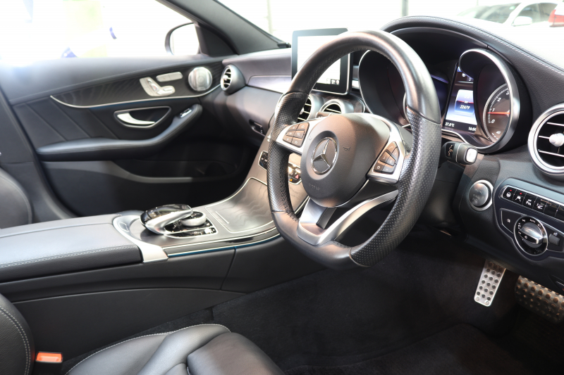 メルセデスベンツ Cクラス C250 ｽﾎﾟｰﾂ ﾚｻﾞｰｴｸｽｸﾙｰｼﾌﾞ&ﾚｰﾀﾞｰｾｰﾌﾃｨPKG　ｷｰﾚｽｺﾞｰ 黒本革 ﾊﾟﾉﾗﾏSR ﾍｯﾄﾞｱｯﾌﾟD HDDﾅﾋﾞTV&ｷｬﾝｾﾗｰ BT音楽 ﾌﾞﾙﾒｽﾀｰ Bｶﾒﾗ PTS LEDﾗｲﾄ 自動ﾄﾗﾝｸ ﾊﾝｽﾞﾌﾘｰA AMGｴｱﾛ&19AW ﾄﾗﾝｸ&Fﾘｯﾌﾟｽﾎﾟｲﾗ- ｴｱｻｽ 7AT　2年保証