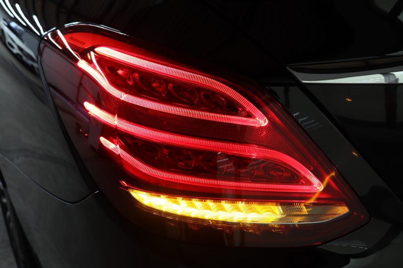 メルセデスベンツ Cクラス C250 ｽﾎﾟｰﾂ ﾚｻﾞｰｴｸｽｸﾙｰｼﾌﾞ&ﾚｰﾀﾞｰｾｰﾌﾃｨPKG　ｷｰﾚｽｺﾞｰ 黒本革 ﾊﾟﾉﾗﾏSR ﾍｯﾄﾞｱｯﾌﾟD HDDﾅﾋﾞTV&ｷｬﾝｾﾗｰ BT音楽 ﾌﾞﾙﾒｽﾀｰ Bｶﾒﾗ PTS LEDﾗｲﾄ 自動ﾄﾗﾝｸ ﾊﾝｽﾞﾌﾘｰA AMGｴｱﾛ&19AW ﾄﾗﾝｸ&Fﾘｯﾌﾟｽﾎﾟｲﾗ- ｴｱｻｽ 7AT　2年保証