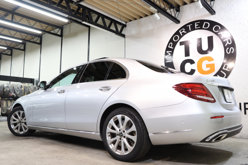 メルセデスベンツ Eクラス E400 4MATIC ｴｸｽｸﾙｰｼﾌﾞ ｴｸｽｸﾙｰｼﾌﾞ&ﾚｰﾀﾞｰｾｰﾌﾃｨPKG　ｷｰﾚｽｺﾞｰ 黒本革 ﾊﾟﾉﾗﾏSR HDDﾅﾋﾞTV ｽﾏﾎ連携 360ｶﾒﾗ PTS LEDﾗｲﾄ 自動Rｹﾞｰﾄ ﾊﾝｽﾞﾌﾘｰA 18AW ｴｱｻｽ ﾀﾞｲﾅﾐｯｸS 9AT　2年保証