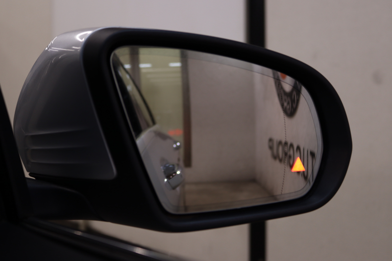 AMG Cクラス C63ｽﾃｰｼｮﾝﾜｺﾞﾝ ﾚｰﾀﾞｰｾｰﾌﾃｨPKG　ｷｰﾚｽｺﾞｰ 黒本革 ﾊﾟﾉﾗﾏSR HDDﾅﾋﾞTV BT音楽 ﾊﾞｯｸｶﾒﾗ PTS LEDﾗｲﾄ 自動Rｹﾞｰﾄ ﾊﾝｽﾞﾌﾘｰA AMG専用装備&ﾁｭｰﾆﾝｸﾞﾀﾞｲﾅﾐｯｸS H&Rﾀﾞｳﾝﾀﾞｽ 7AT　2年保証