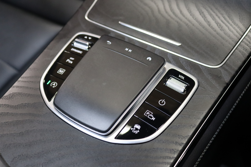 メルセデスベンツ GLC GLC220d 4MATIC ﾅｲﾄｴﾃﾞｨｼｮﾝ ﾚｰﾀﾞｰｾｰﾌﾃｨPKG　130台限定車 特別仕様車 後期 1ｵｰﾅｰ ｷｰﾚｽｺﾞｰ 黒革 ﾊﾟﾉﾗﾏSR MBUXﾅﾋﾞTV BT音楽 360ｶﾒﾗ PTS LEDﾗｲﾄ 自動Rｹﾞｰﾄ ﾊﾝｽﾞﾌﾘｰA AMGｴｱﾛ&19AW ﾅｲﾄPKG ﾜｲﾔﾚｽ充電 9AT　2年保証