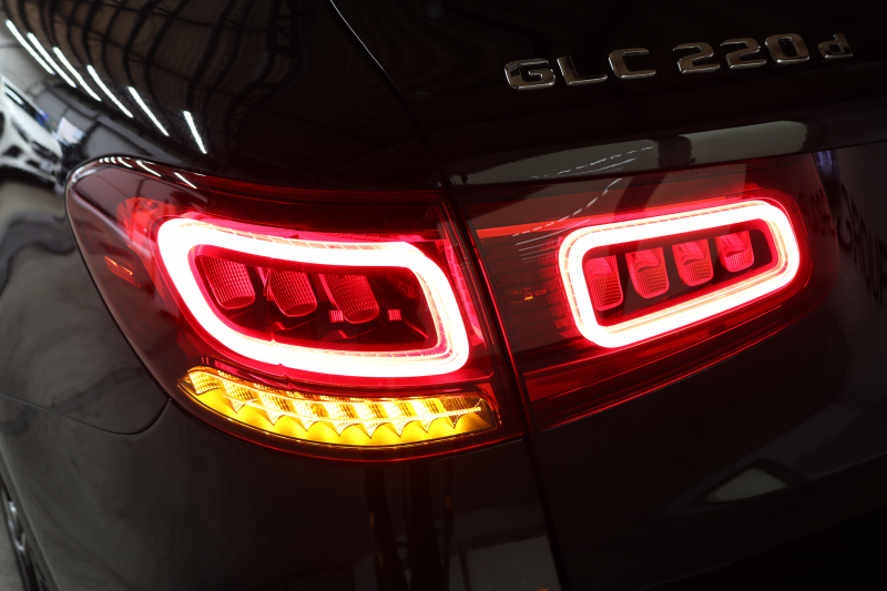 メルセデスベンツ GLC GLC220d 4MATIC ﾅｲﾄｴﾃﾞｨｼｮﾝ ﾚｰﾀﾞｰｾｰﾌﾃｨPKG　130台限定車 特別仕様車 後期 1ｵｰﾅｰ ｷｰﾚｽｺﾞｰ 黒革 ﾊﾟﾉﾗﾏSR MBUXﾅﾋﾞTV BT音楽 360ｶﾒﾗ PTS LEDﾗｲﾄ 自動Rｹﾞｰﾄ ﾊﾝｽﾞﾌﾘｰA AMGｴｱﾛ&19AW ﾅｲﾄPKG ﾜｲﾔﾚｽ充電 9AT　2年保証