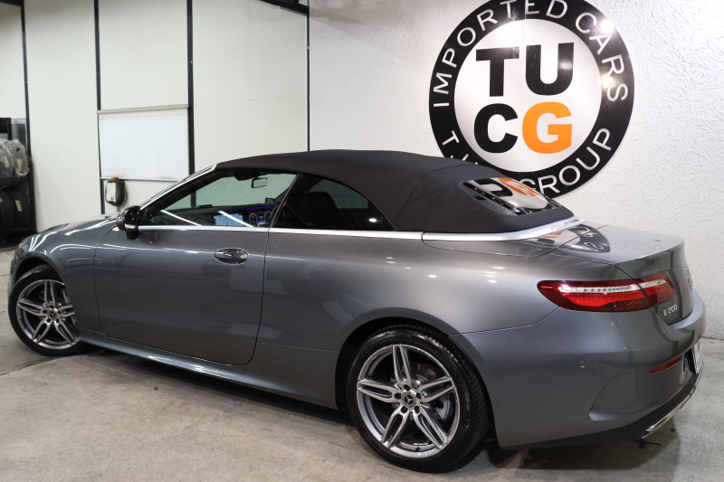 メルセデスベンツ Eクラス E200ｶﾌﾞﾘｵﾚ ｽﾎﾟｰﾂ ﾚｻﾞｰ&ﾚｰﾀﾞｰｾｰﾌﾃｨPKG　中期 NEWｽﾃｱﾘﾝｸﾞ ｷｰﾚｽｺﾞｰ 黒本革 ｴｱｽｶｰﾌ ﾍｯﾄﾞｱｯﾌﾟD HDDﾅﾋﾞTV ｽﾏﾎ連携 ﾌﾞﾙﾒｽﾀｰ 360ｶﾒﾗ PTS LEDﾗｲﾄ AMGｴｱﾛ&19AW ｴｱﾊﾞﾗﾝｽP 黒幌 9AT　2年保証