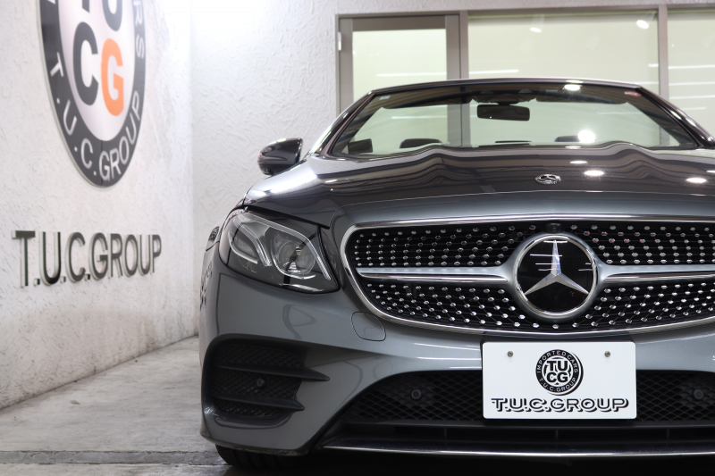 メルセデスベンツ Eクラス E200ｶﾌﾞﾘｵﾚ ｽﾎﾟｰﾂ ﾚｻﾞｰ&ﾚｰﾀﾞｰｾｰﾌﾃｨPKG　中期 NEWｽﾃｱﾘﾝｸﾞ ｷｰﾚｽｺﾞｰ 黒本革 ｴｱｽｶｰﾌ ﾍｯﾄﾞｱｯﾌﾟD HDDﾅﾋﾞTV ｽﾏﾎ連携 ﾌﾞﾙﾒｽﾀｰ 360ｶﾒﾗ PTS LEDﾗｲﾄ AMGｴｱﾛ&19AW ｴｱﾊﾞﾗﾝｽP 黒幌 9AT　2年保証