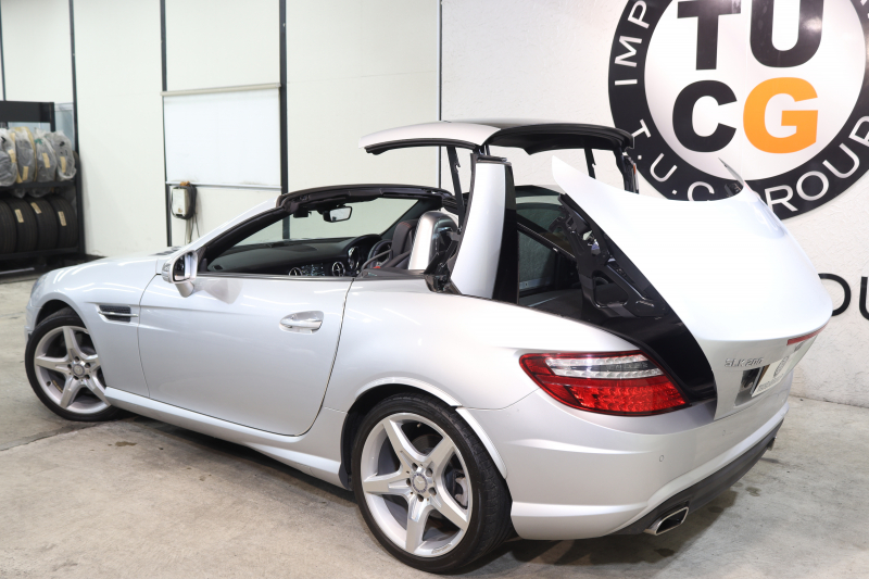 メルセデスベンツ SLKクラス SLK200 ｴｸｽｸﾙｰｼﾌﾞ AMGｽﾎﾟｰﾂ&ﾚｰﾀﾞｰｾｰﾌﾃｨPKG　ｷｰﾚｽｺﾞｰ 黒本革 ﾚｯﾄﾞｶﾗｰｼｰﾄﾍﾞﾙﾄ ｴｱｽｶｰﾌ ﾊﾞﾘｵﾙｰﾌ HDDﾅﾋﾞTV BT音楽 PTS ｷｾﾉﾝﾗｲﾄ AMGｴｱﾛ&18AW ｴｱｶﾞｲﾄﾞ 7AT　2年保証