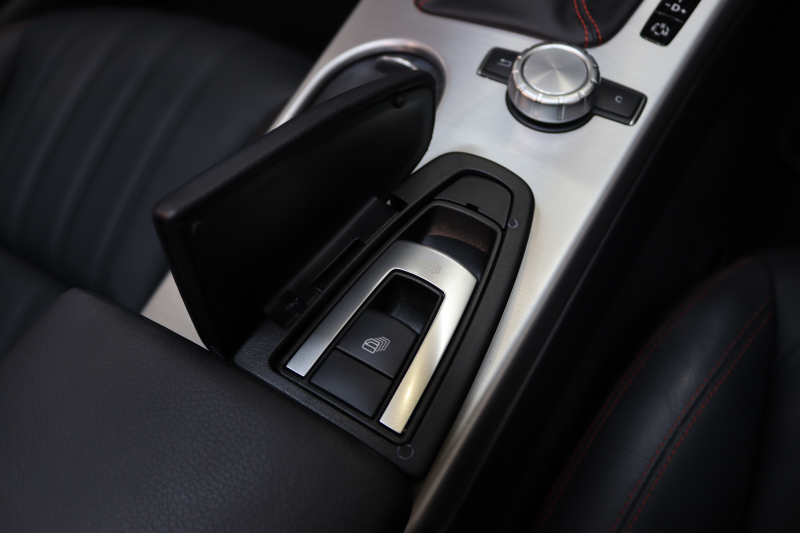 メルセデスベンツ SLKクラス SLK200 ｴｸｽｸﾙｰｼﾌﾞ AMGｽﾎﾟｰﾂ&ﾚｰﾀﾞｰｾｰﾌﾃｨPKG　ｷｰﾚｽｺﾞｰ 黒本革 ﾚｯﾄﾞｶﾗｰｼｰﾄﾍﾞﾙﾄ ｴｱｽｶｰﾌ ﾊﾞﾘｵﾙｰﾌ HDDﾅﾋﾞTV BT音楽 PTS ｷｾﾉﾝﾗｲﾄ AMGｴｱﾛ&18AW ｴｱｶﾞｲﾄﾞ 7AT　2年保証